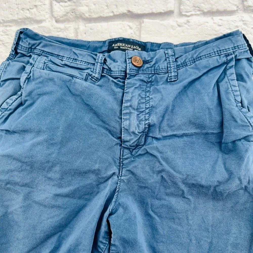 American Eagle Classic Next Level Flex Blue Cargo Chino Shorts Mens 26 Casual